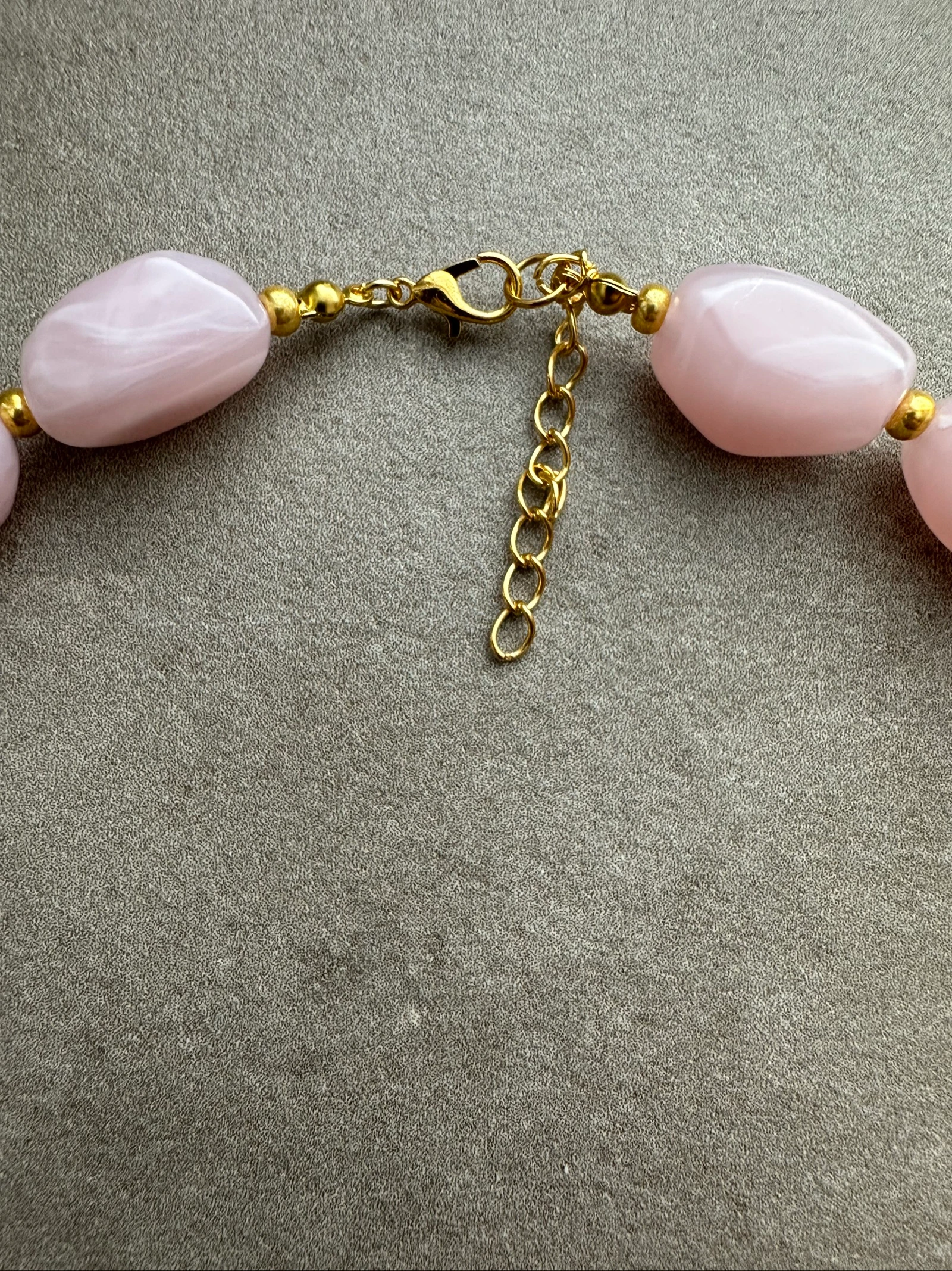 Light pink necklace – photo 3